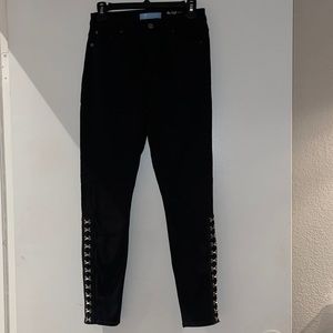 7 for all mankind black skinny jeans. Super soft and velvety fabric.